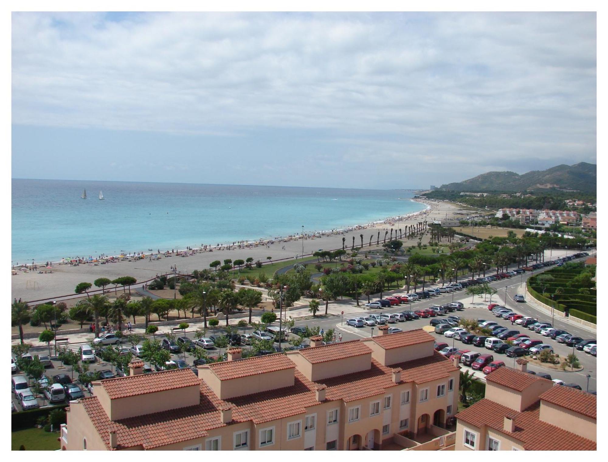 Apartamento Con Terraza, Vistas Playa Y Montana Hospitalet De L'Infant Exterior photo